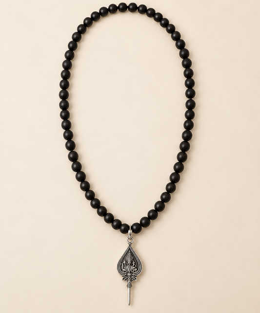 Lord Murugan Shastra Pendant with Original Karungali Malai